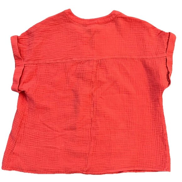 Isabel Maternity Women's Short Sleeve V Neck Gauze Top Size Large Coral Roll Tab - Picture 2 of 6